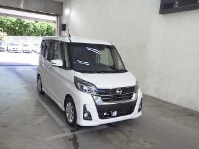 205 Nissan Dayz roox B21A 2017 г. (JU Okinawa)